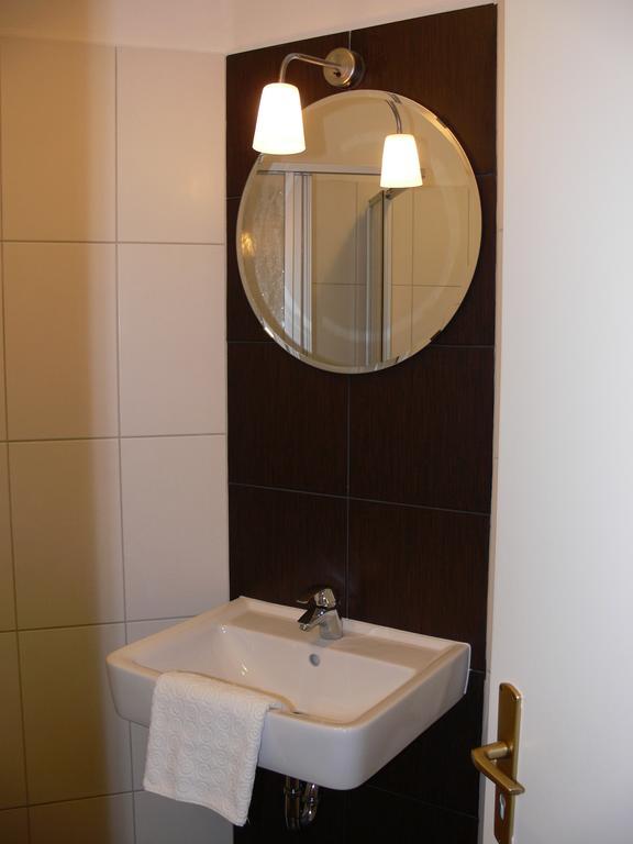 Апартаменти Business Flat Bahnhofstrasse Вісбаден Номер фото